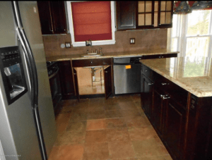 Another view of this amazing kitchen.